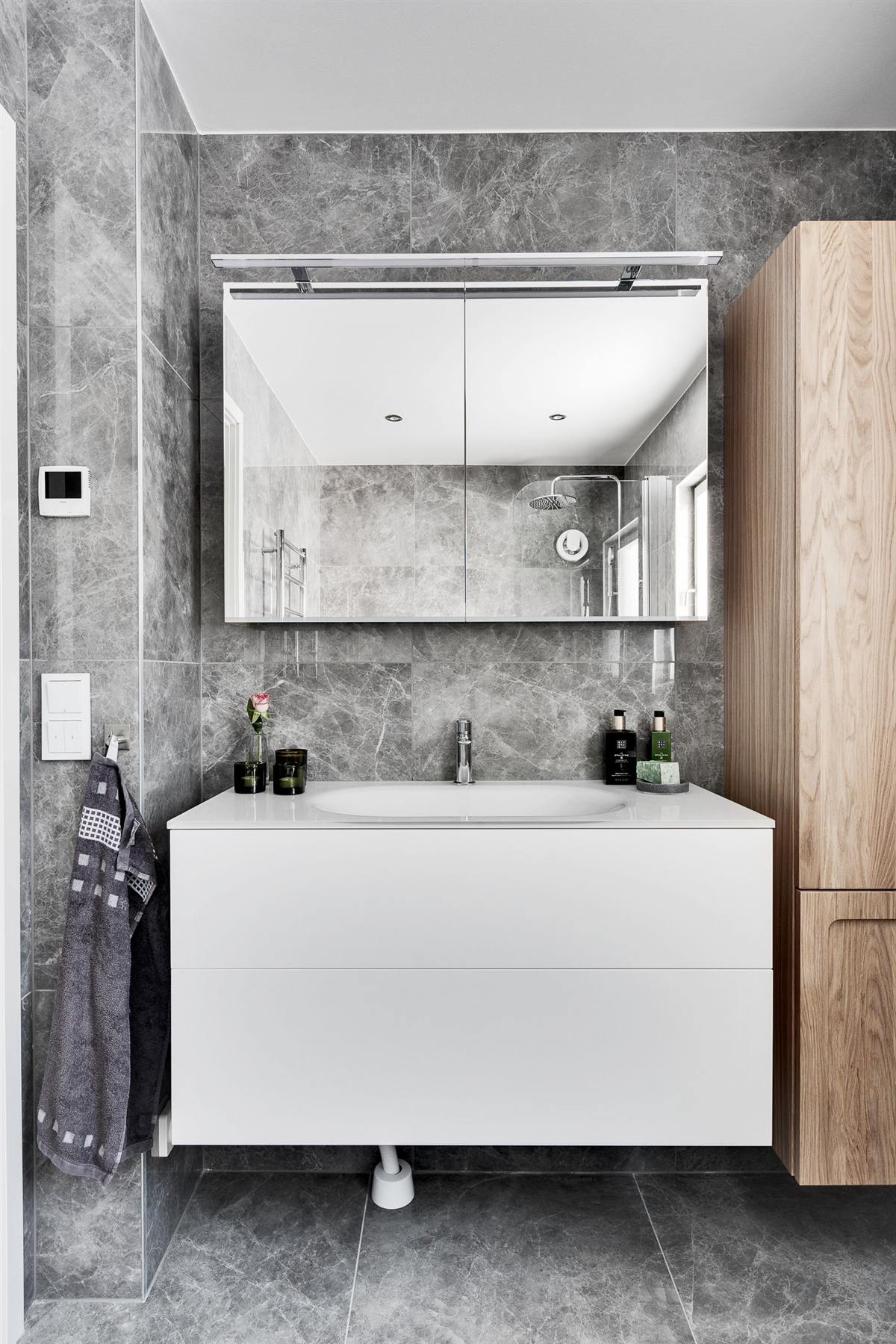 Modern white bathroom vanity